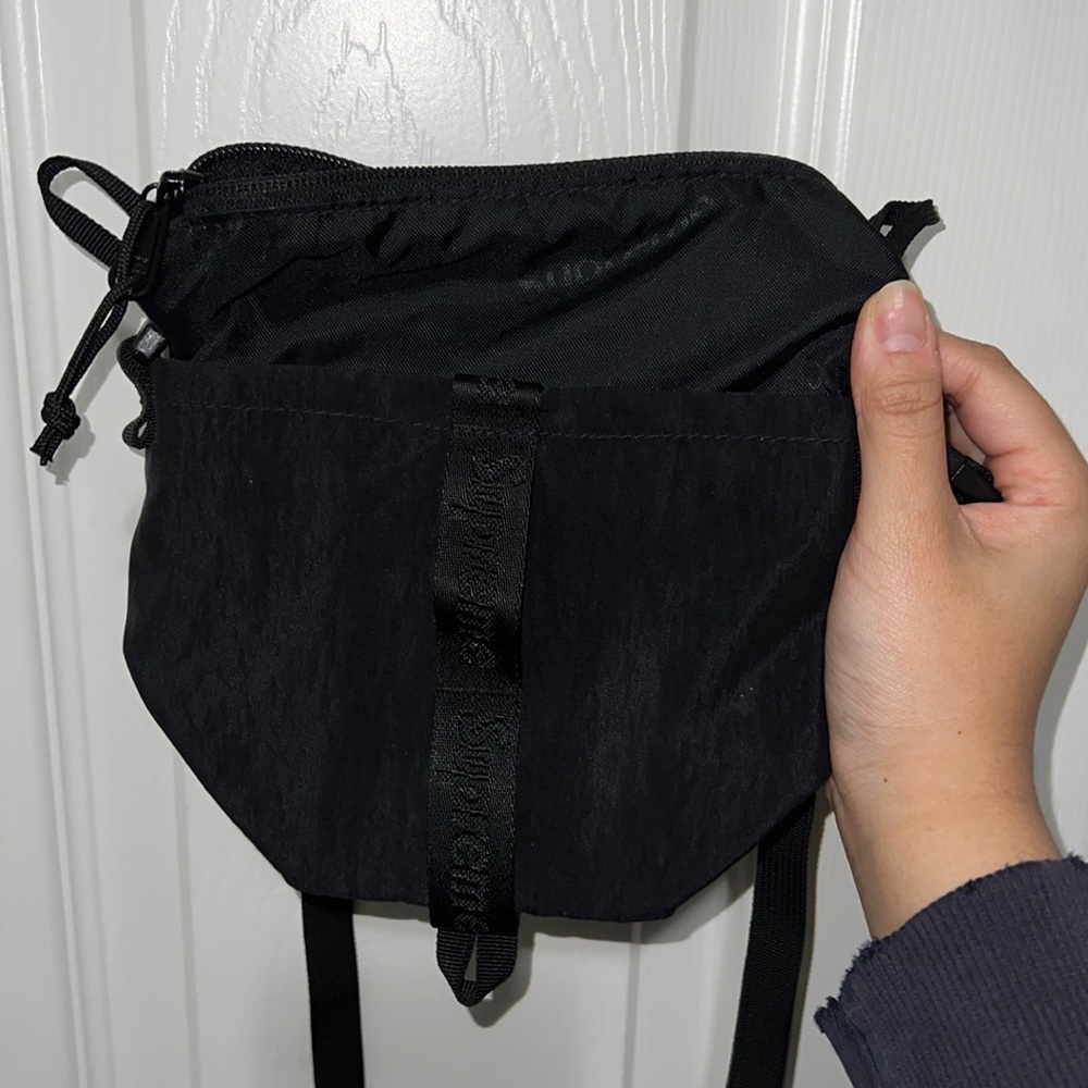 Supreme Neck Pouch